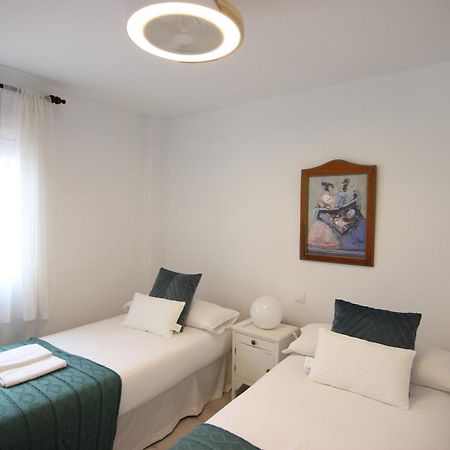 Rentalsevilla Espacioso Apartamento En La Alameda De Hercules Con Parking Exterior photo
