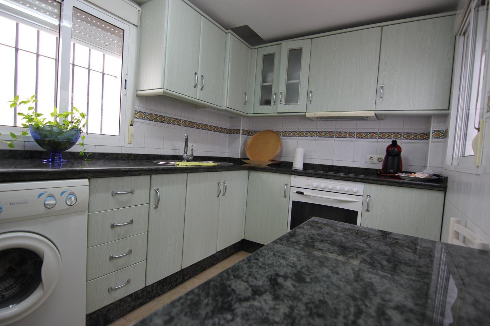 Rentalsevilla Espacioso Apartamento En La Alameda De Hercules Con Parking Exterior photo